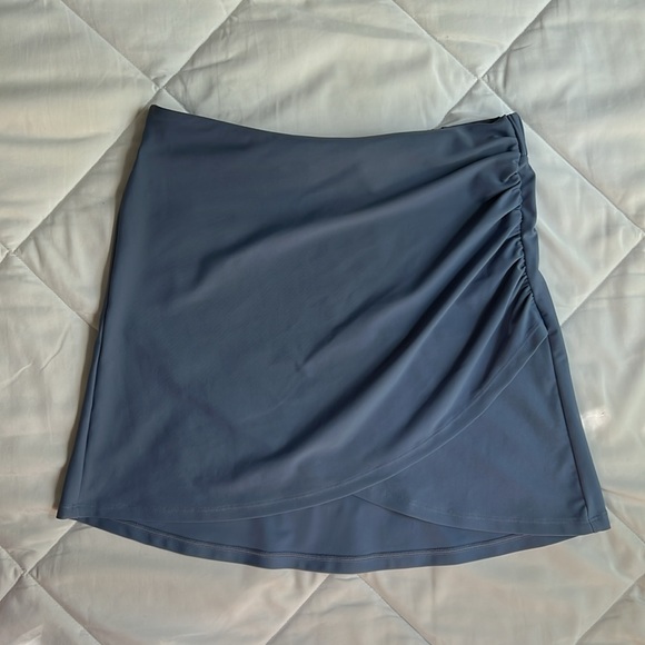 Summersalt - The Ruched Swim Skirt in Blue Mountain - Size: XS - Picture 6 of 13